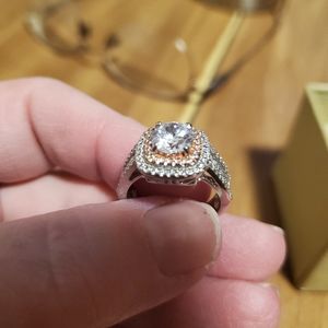 Bella Luce Diamond Simulant Ring